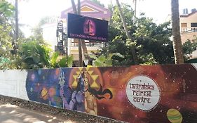 Hobbit Villa Hostel